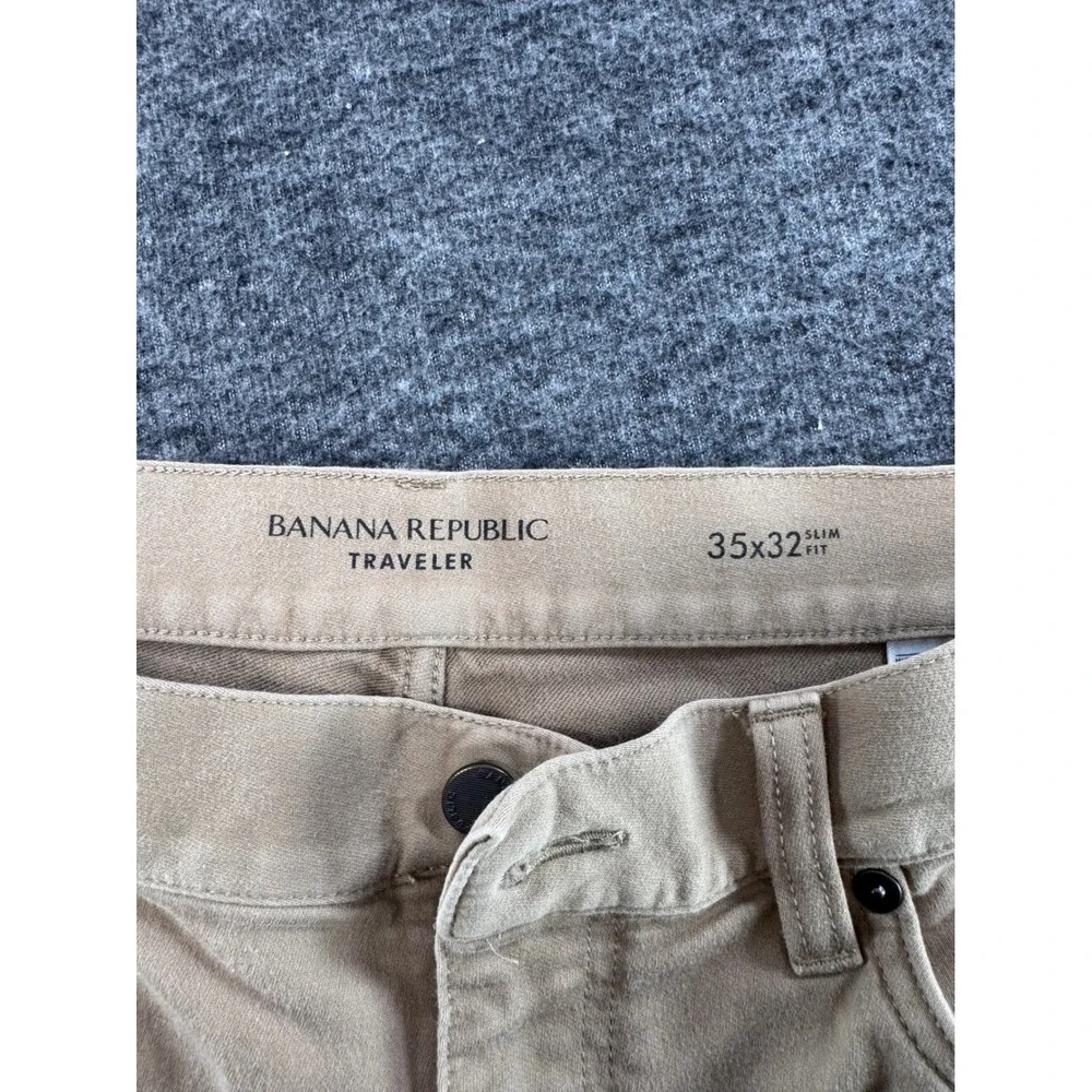Banana Republic Traveler Slim Fit Khaki Tan Pants Mens 35x32 Cotton Blend